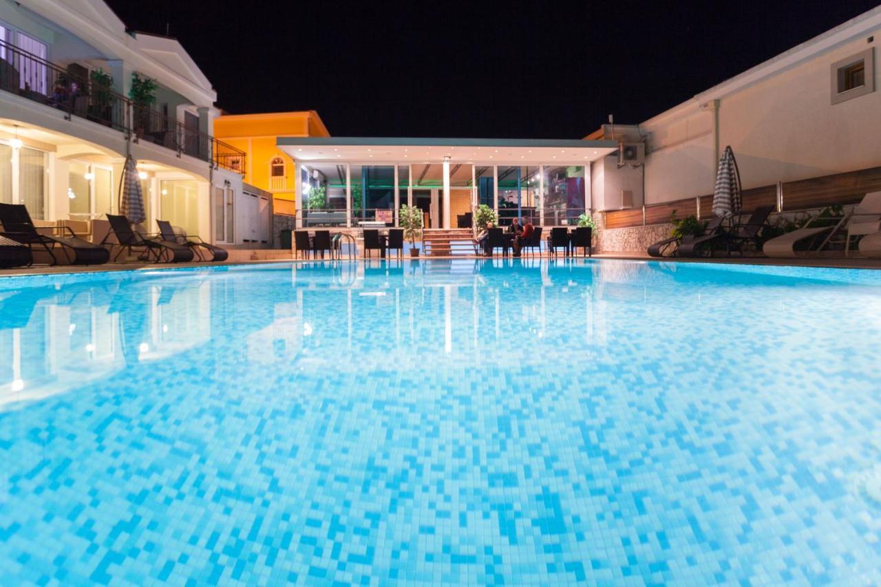 Spa Resort Luxury Apartments Будва Экстерьер фото